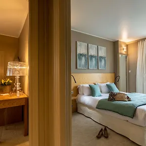 Western Grand De Bordeaux Hotel
