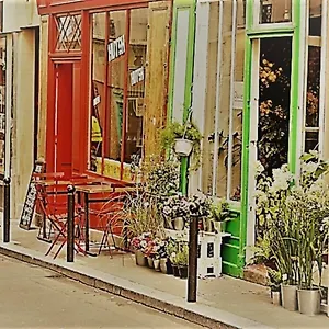 https://amazing-comfy-studio-canal-saint-martin.fr-paris.fr